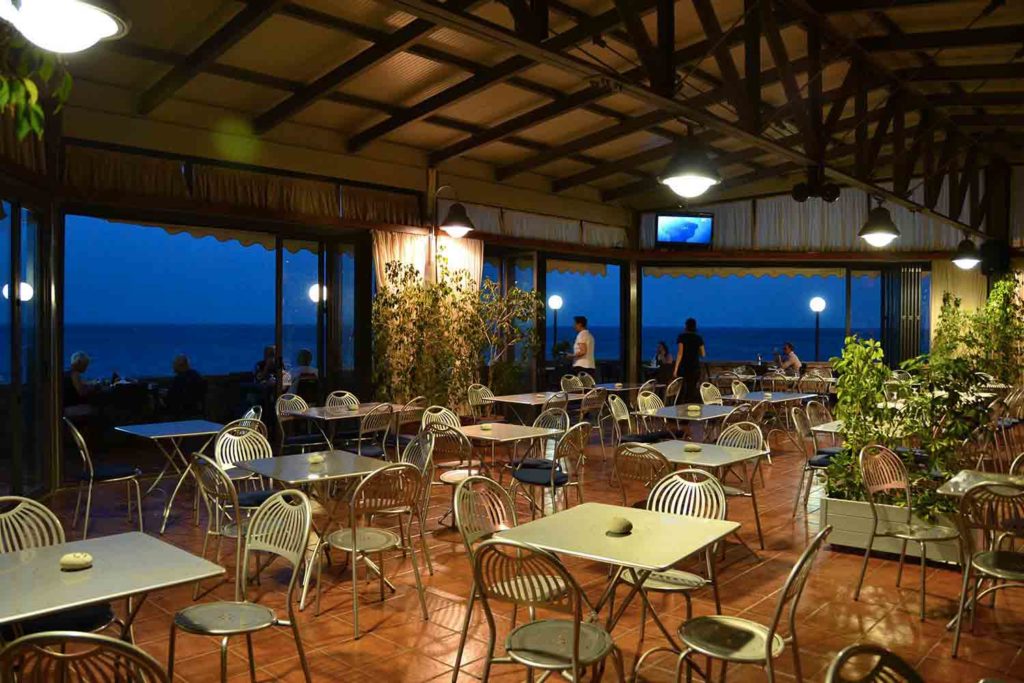 Ristorante sul mare di Taormina